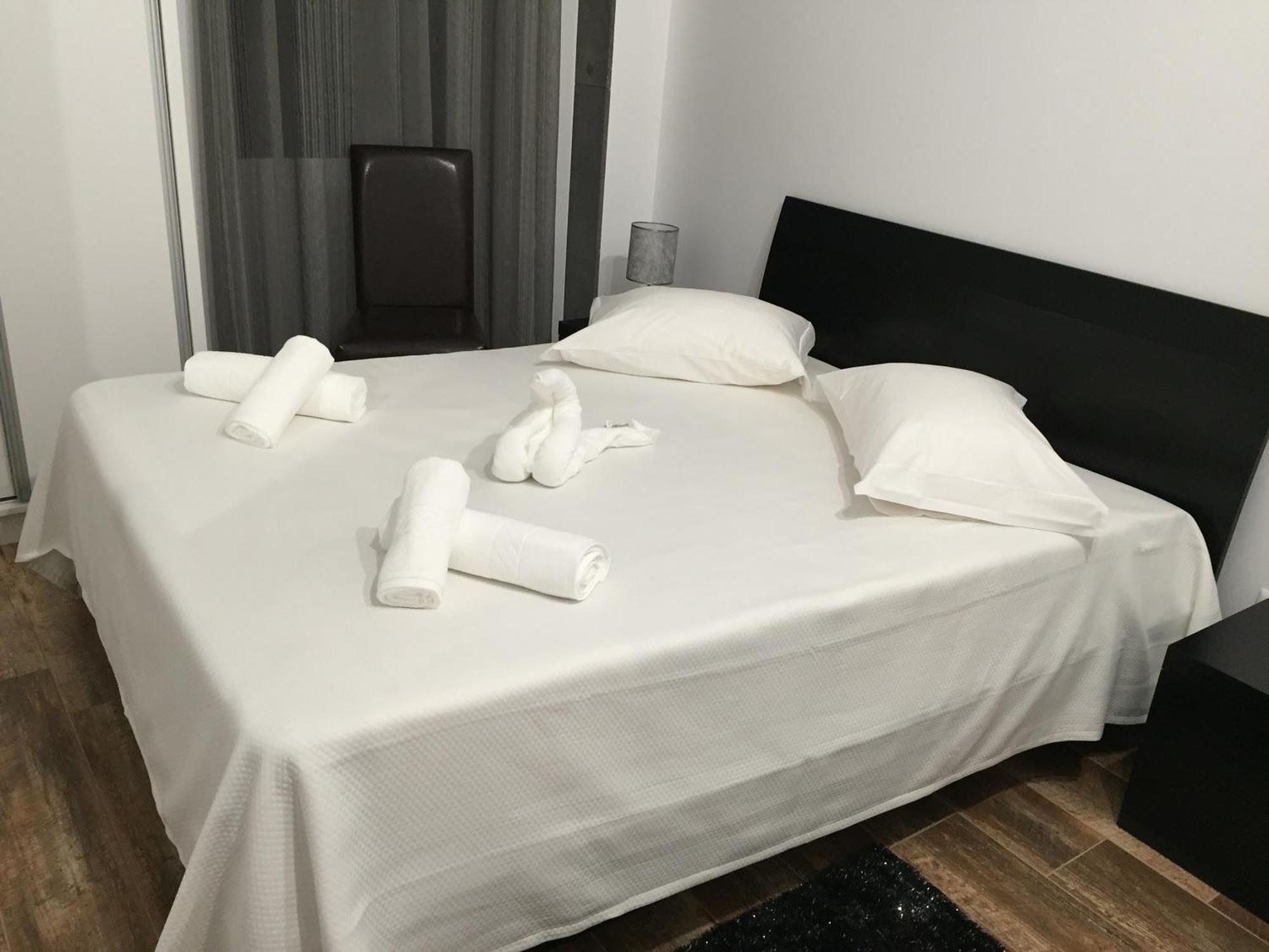 Casa A 5 Minutos A Pe Da Praia Πόντα Ντελγκάντα Εξωτερικό φωτογραφία