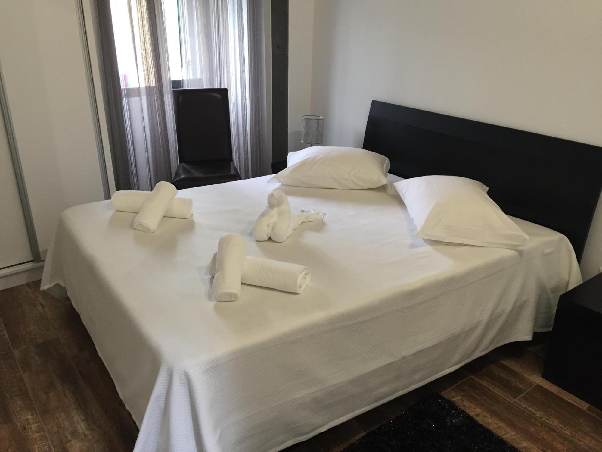Casa A 5 Minutos A Pe Da Praia Πόντα Ντελγκάντα Εξωτερικό φωτογραφία