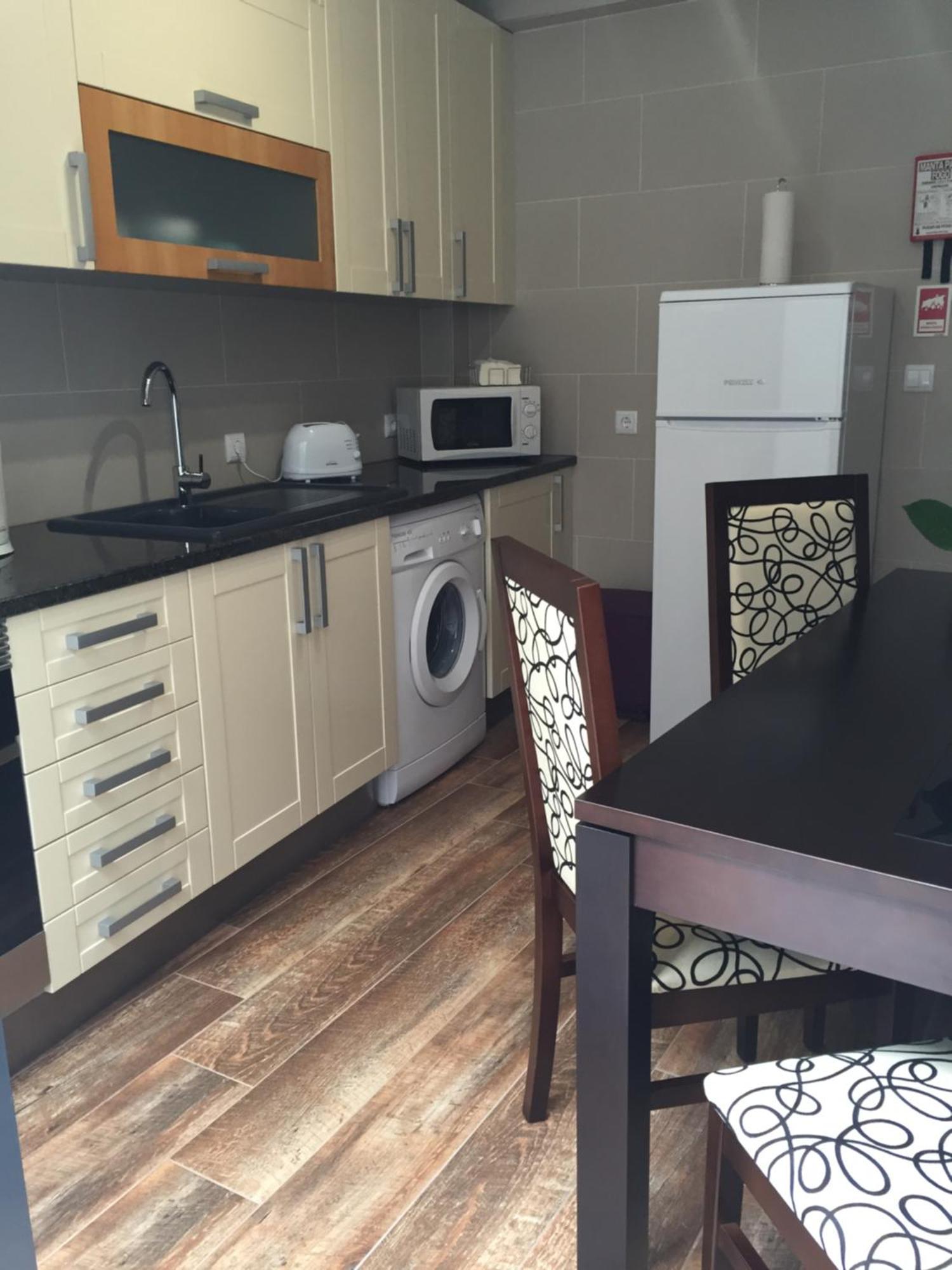 Casa A 5 Minutos A Pe Da Praia Πόντα Ντελγκάντα Εξωτερικό φωτογραφία